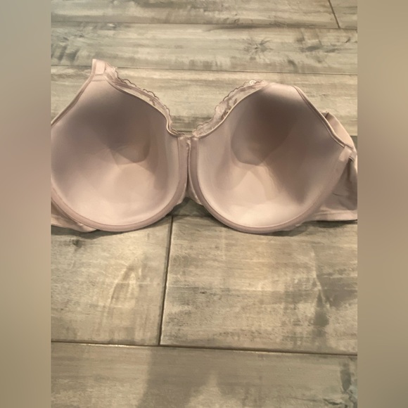 NWT- Playtex Secrets Beautiful LIft With Embroidery Underwire Bra, Size 44DDD - Picture 7 of 11